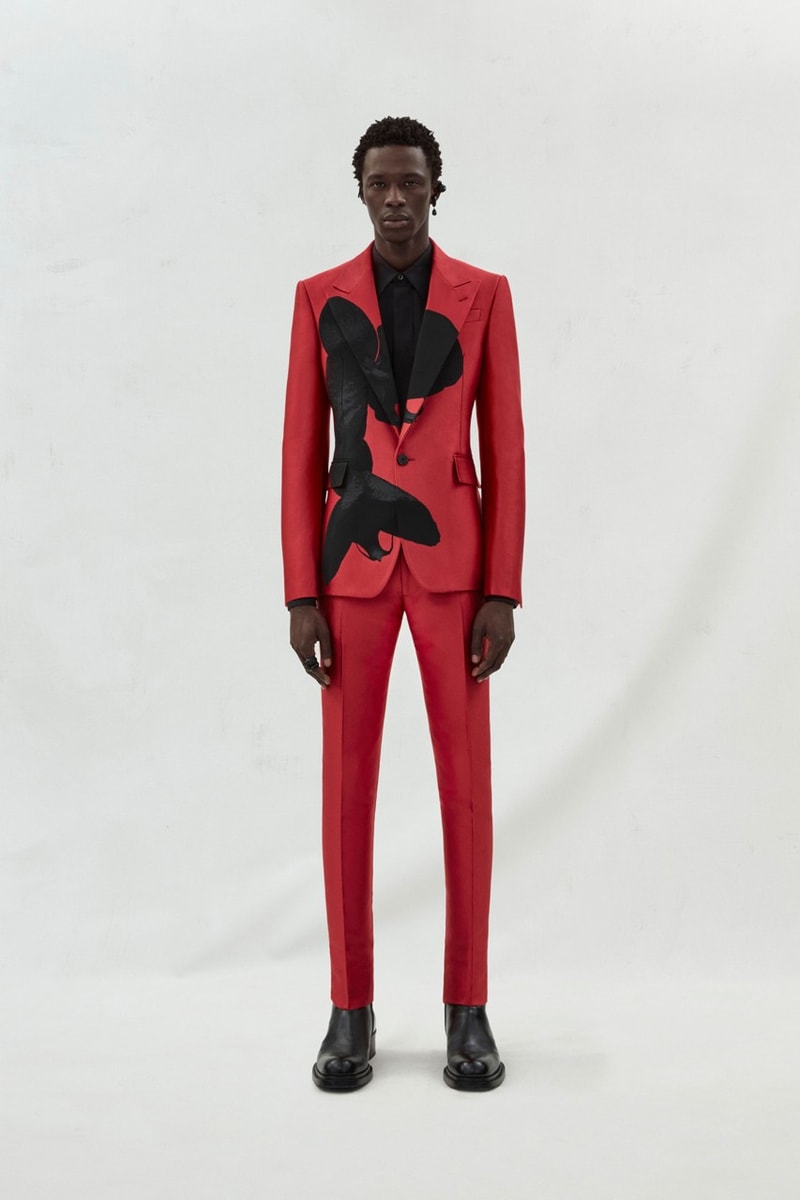 Alexander McQueen 正式發佈 2023 秋冬男裝系列