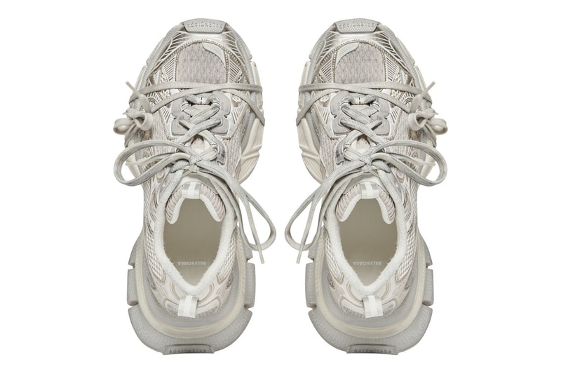 Balenciaga 2023 春夏系列全新運動鞋款「3XL Trainers」正式登場
