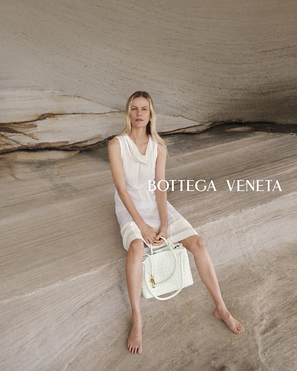 Bottega Veneta 正式推出全新 Andiamo 手袋系列