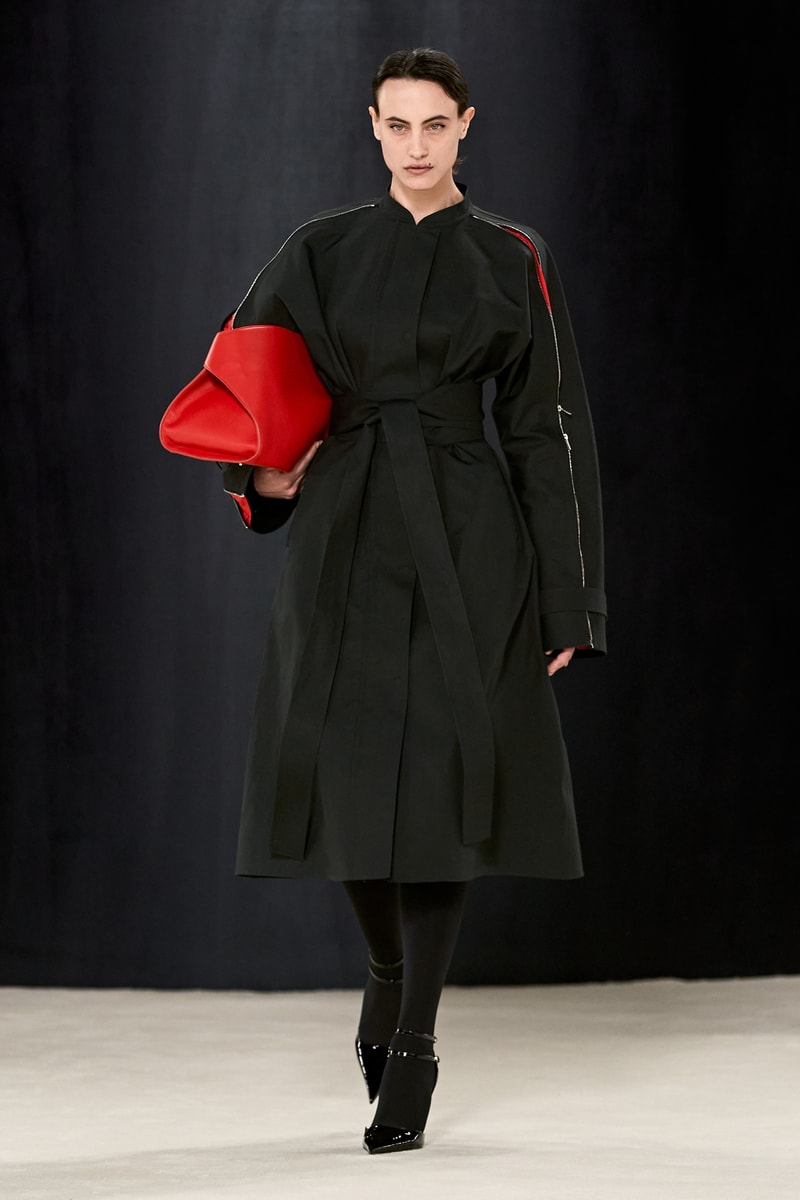 FERRAGAMO 2023 秋冬大秀正式登場