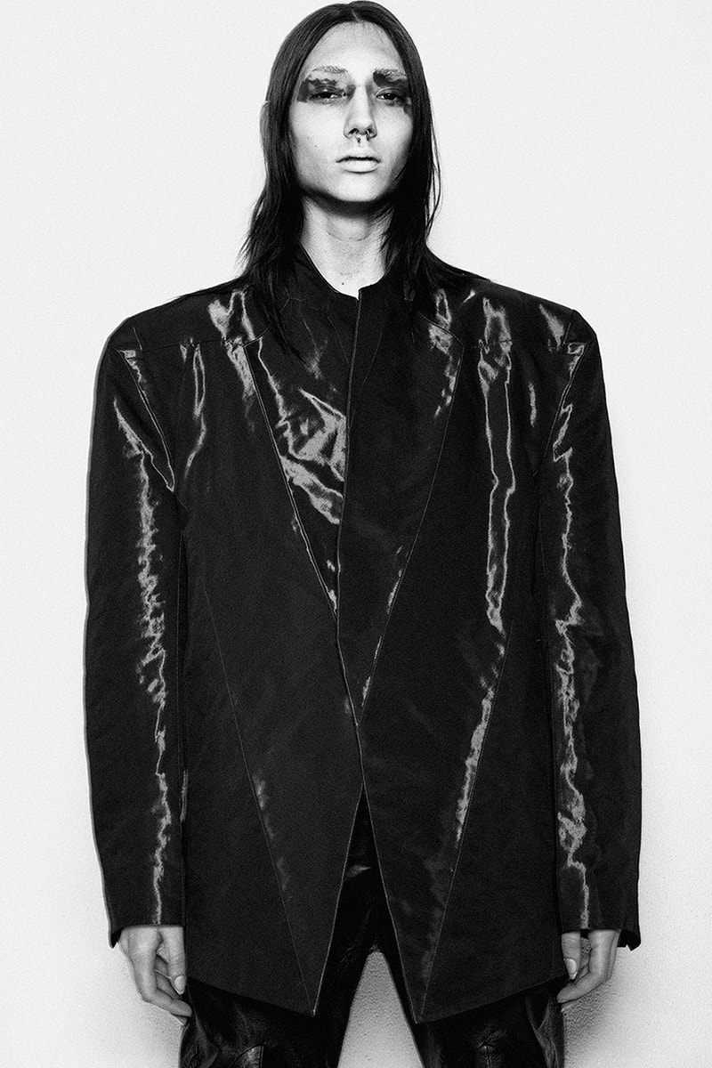 JULIUS 正式發佈 2023 秋冬系列 Lookbook