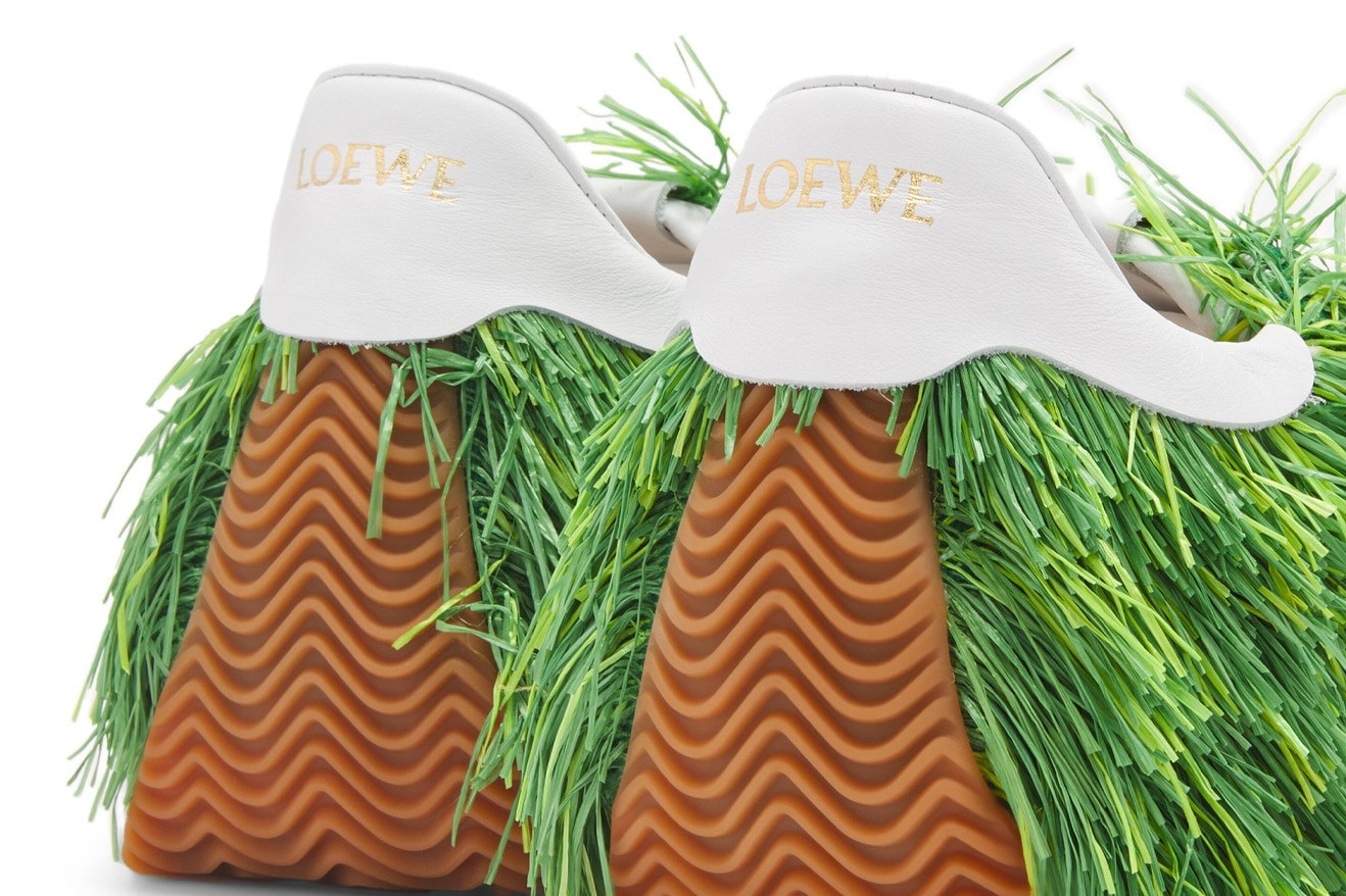 LOEWE 正式推出 2023 春夏系列草地造型運動鞋「Grass Sneaker」