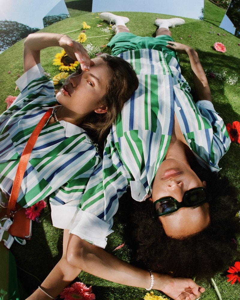 Maison Kitsuné 推出全新 2023 春夏系列型錄