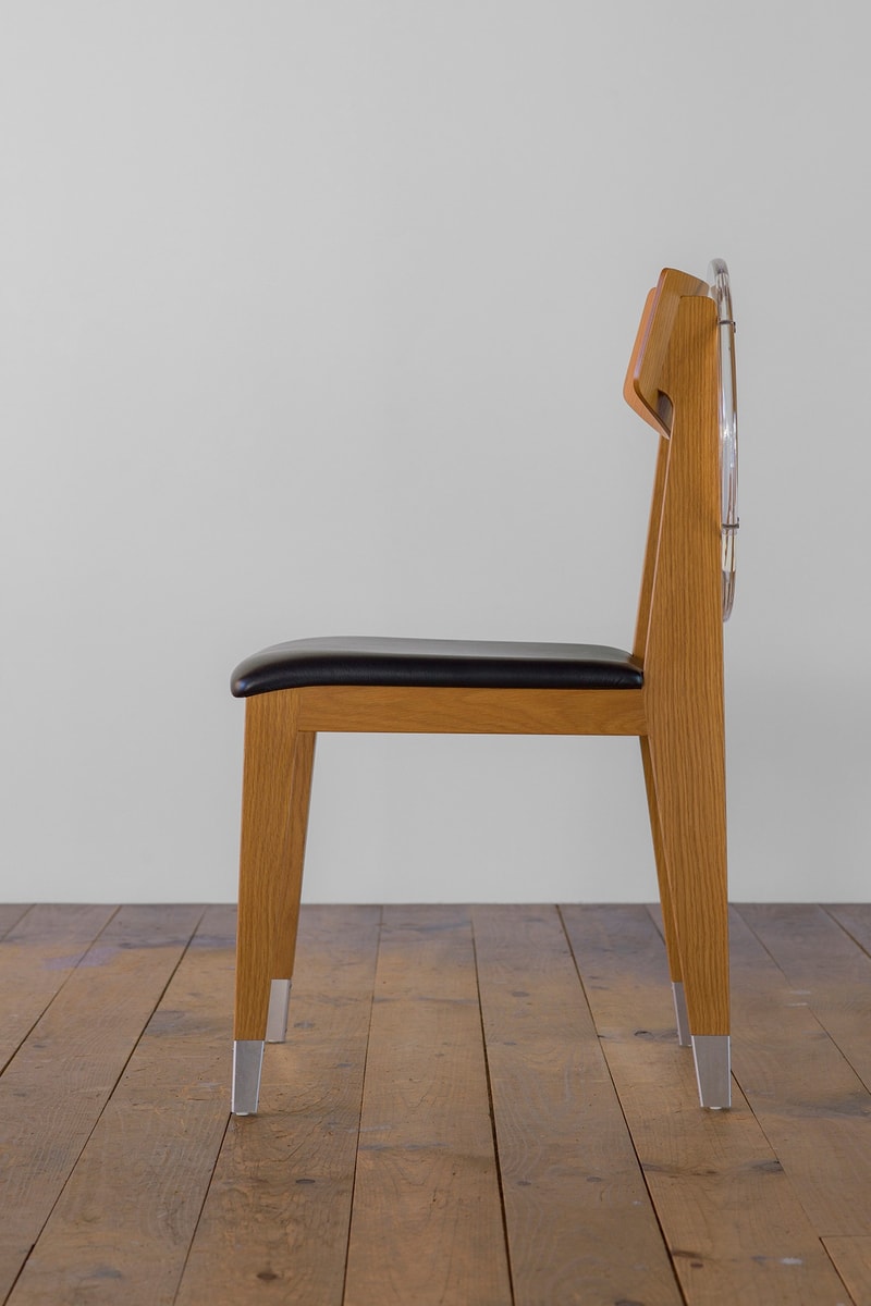 UNDERCOVER x 天童木工「Anarchy Chair」全新透明迭代正式登場