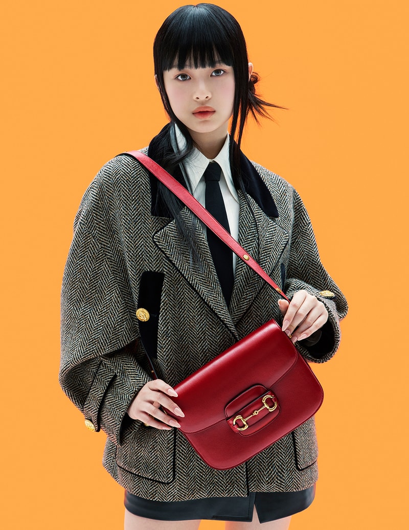 NewJeans 成員 Hanni 出鏡演繹 Gucci Horsebit 1955 系列包款全新形象廣告