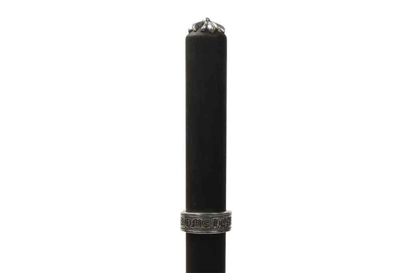 Chrome Hearts 稀有黑檀木馬桶吸把現正以 $2,200 美元出售