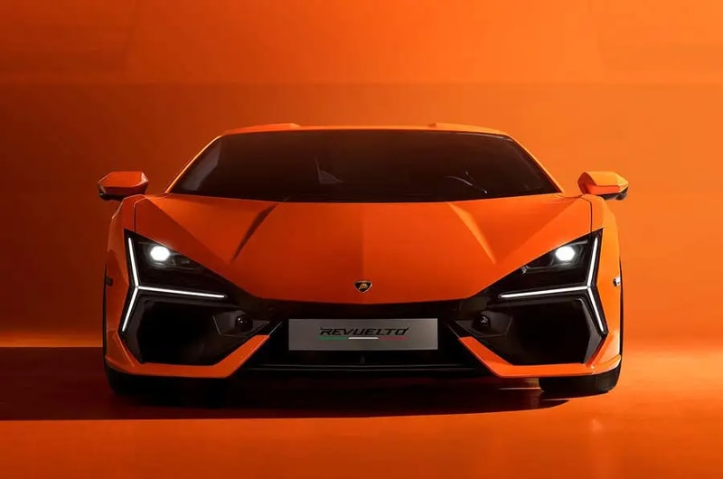 Lamborghini 正式發表全新 V12 油電系統超跑 Revuelto