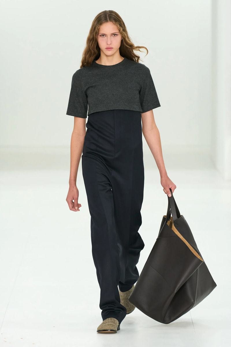 LOEWE 正式發佈 2023 秋冬女裝系列大秀