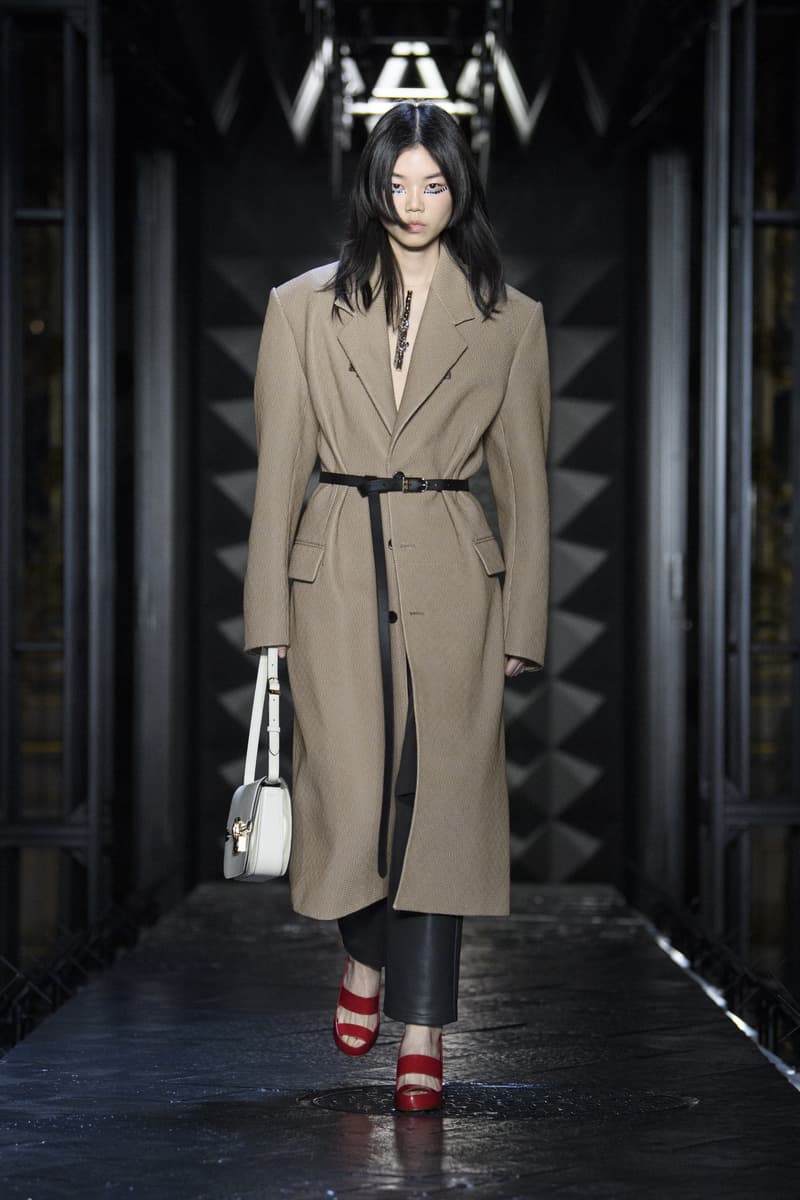 Louis Vuitton 2023 秋冬女裝系列大秀登場