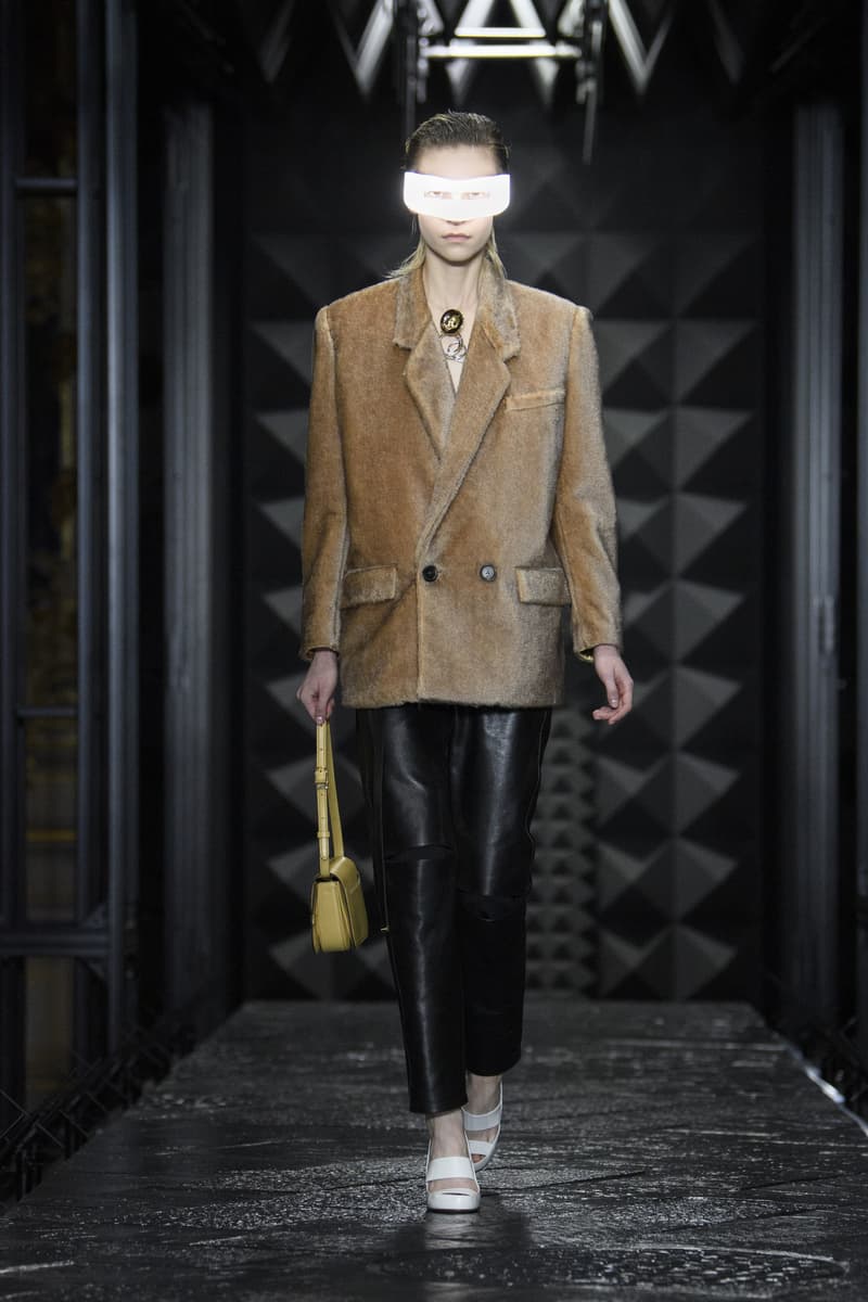 Louis Vuitton 2023 秋冬女裝系列大秀登場