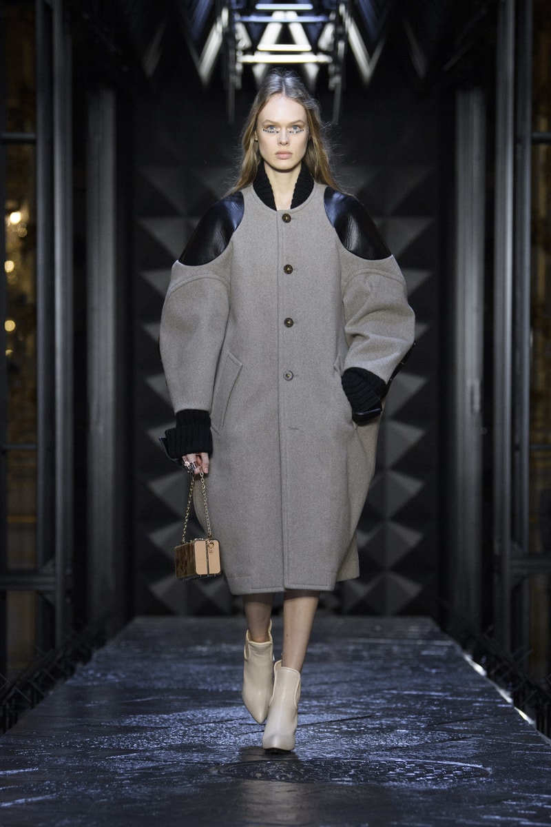 Louis Vuitton 2023 秋冬女裝系列大秀登場