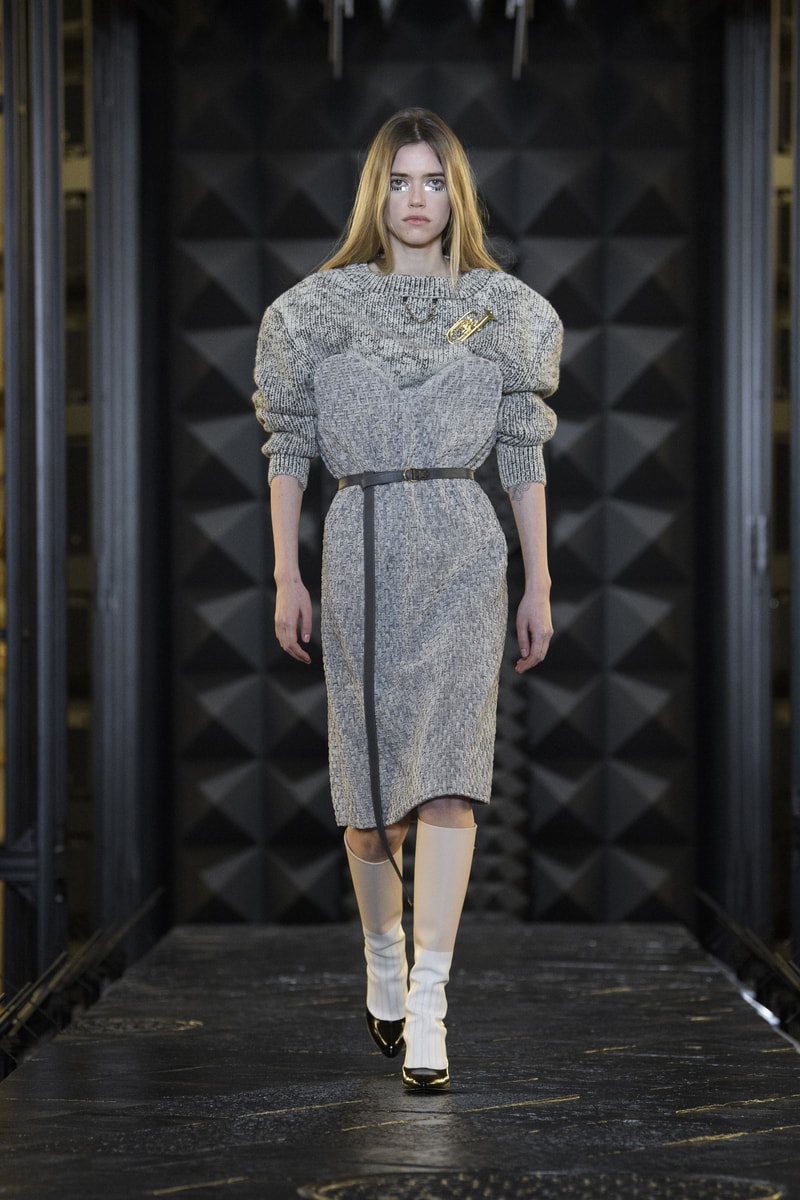 Louis Vuitton 2023 秋冬女裝系列大秀登場