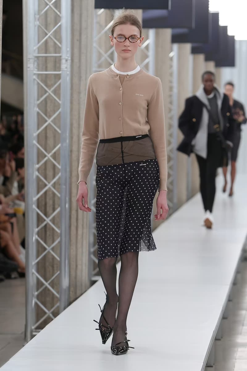 Miu Miu 正式發佈 2023 秋冬系列大秀《WAYS OF LOOKING》
