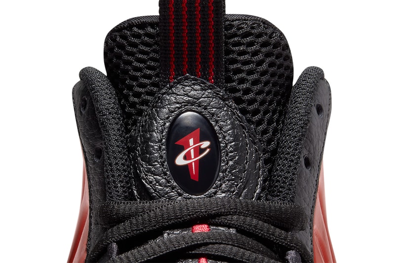 Nike Air Foamposite One 最新配色「Metallic Red」率先曝光