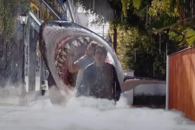 經典爛片《The Room》導演 Tommy Wiseau 最新自導自演電影《大鯊魚》預告曝光