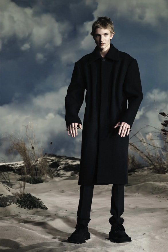 WE11DONE 正式發佈 2023 秋冬系列 Lookbook