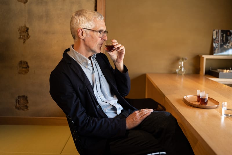 HOW TO: Blue Bottle Coffee 創意總監 James Freeman 示範完美手沖咖啡