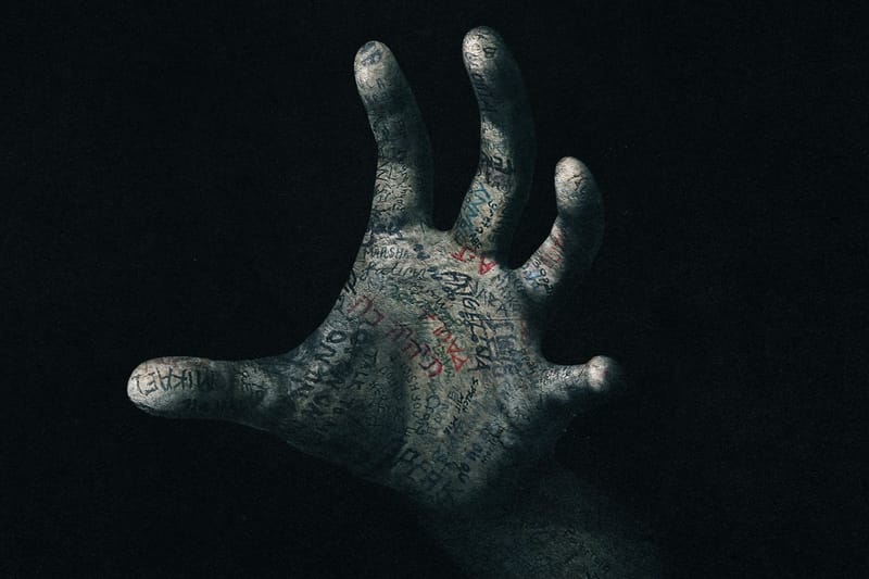 A24 最新超自然恐怖電影《Talk to Me》首波預告正式來襲