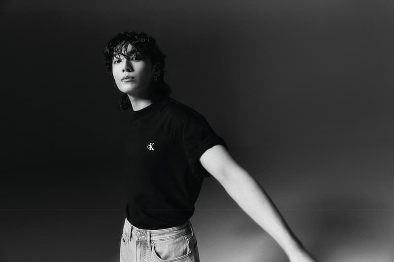BTS 成員柾國出鏡演繹 Calvin Klein 標誌性單品