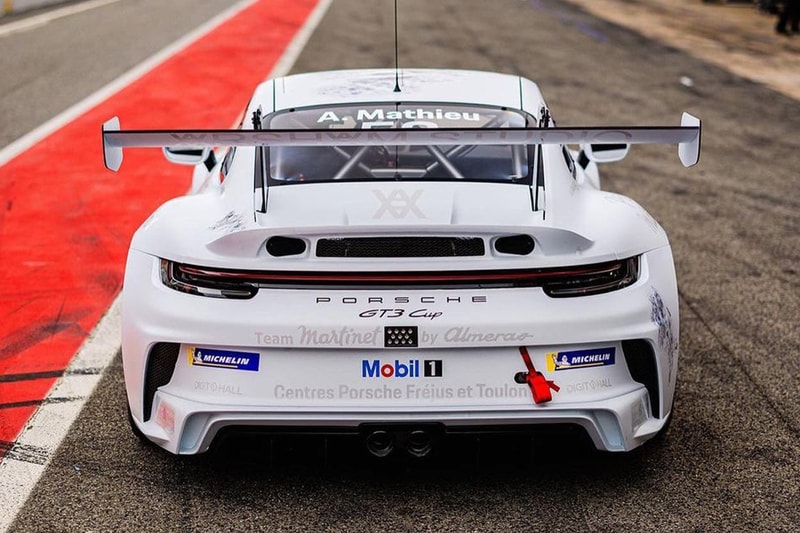 Daniel Arsham 打造 Porsche 992 GT3 Cup 賽事用車款獨特塗裝