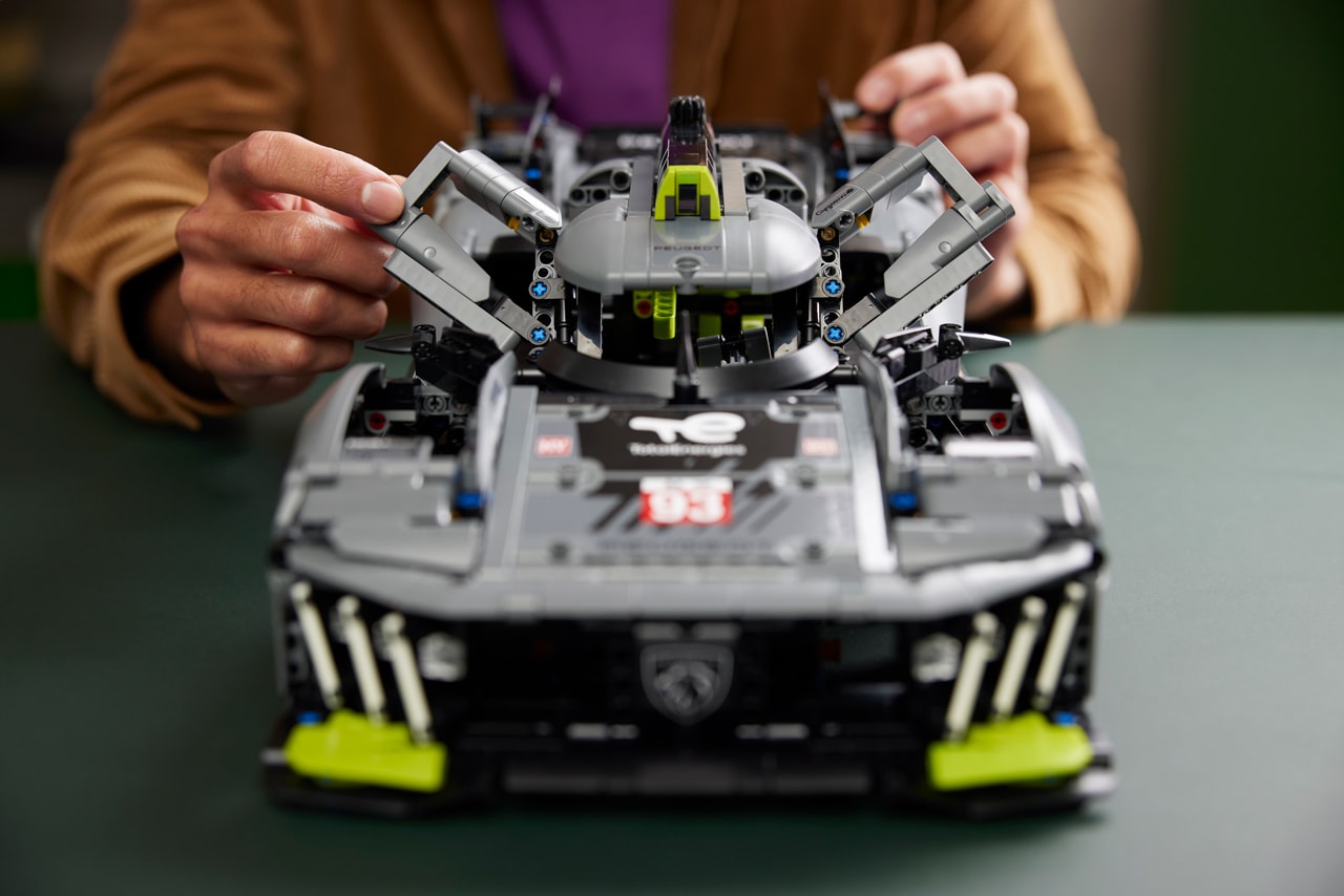 LEGO Technic 推出 Peugeot 9X8 混合動力超跑全新積木模型