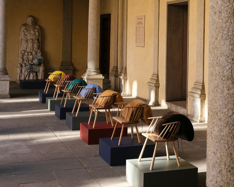 LOEWE 於米蘭家具展打造「LOEWE CHAIRS」最新項目