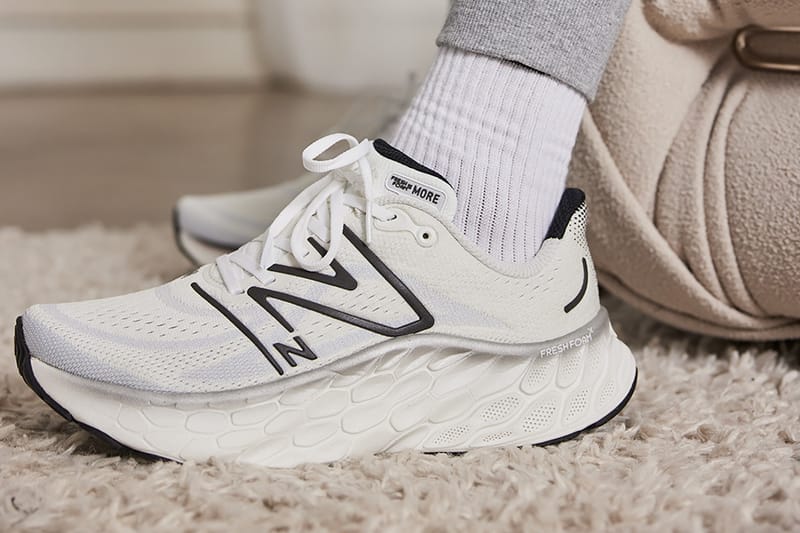 緩震科技再增量！New Balance 最新鞋款 Fresh Foam X More v4 正式登場