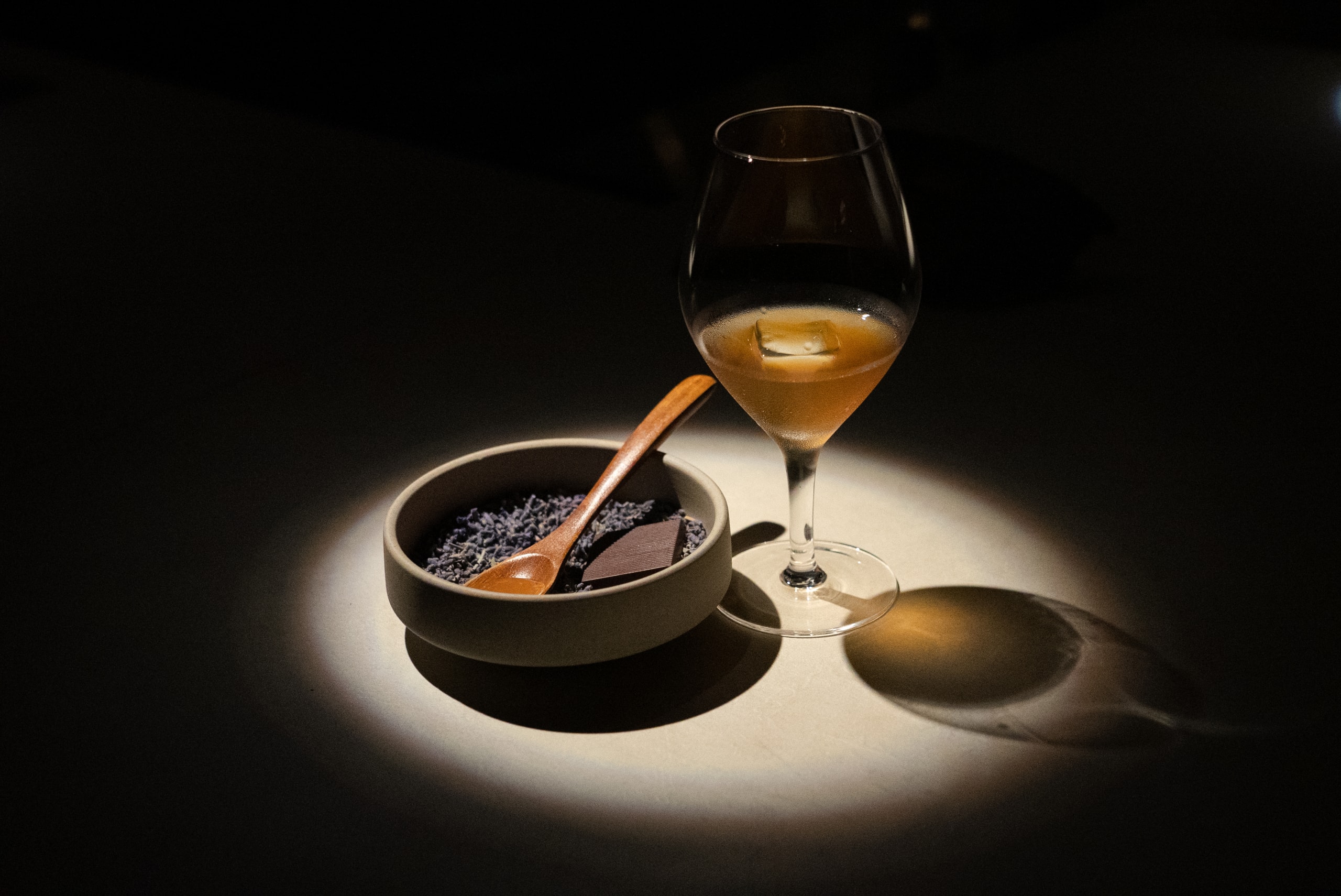 台北當代酒吧 unDer lab 推出主題風味酒單「FOREST MICROCOSM」