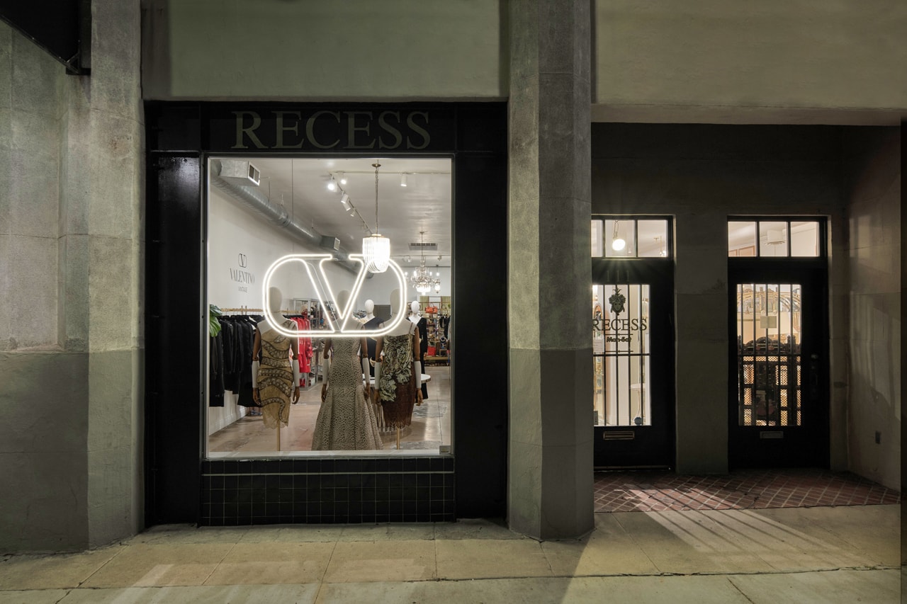Valentino 正式進駐倫敦、米蘭、巴黎等 7 城市開設「Valentino Vintage」復古限定店