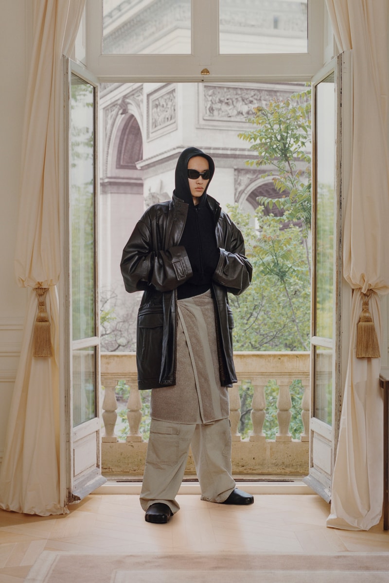 Balenciaga 正式發佈 2024 春季系列「Capital B」