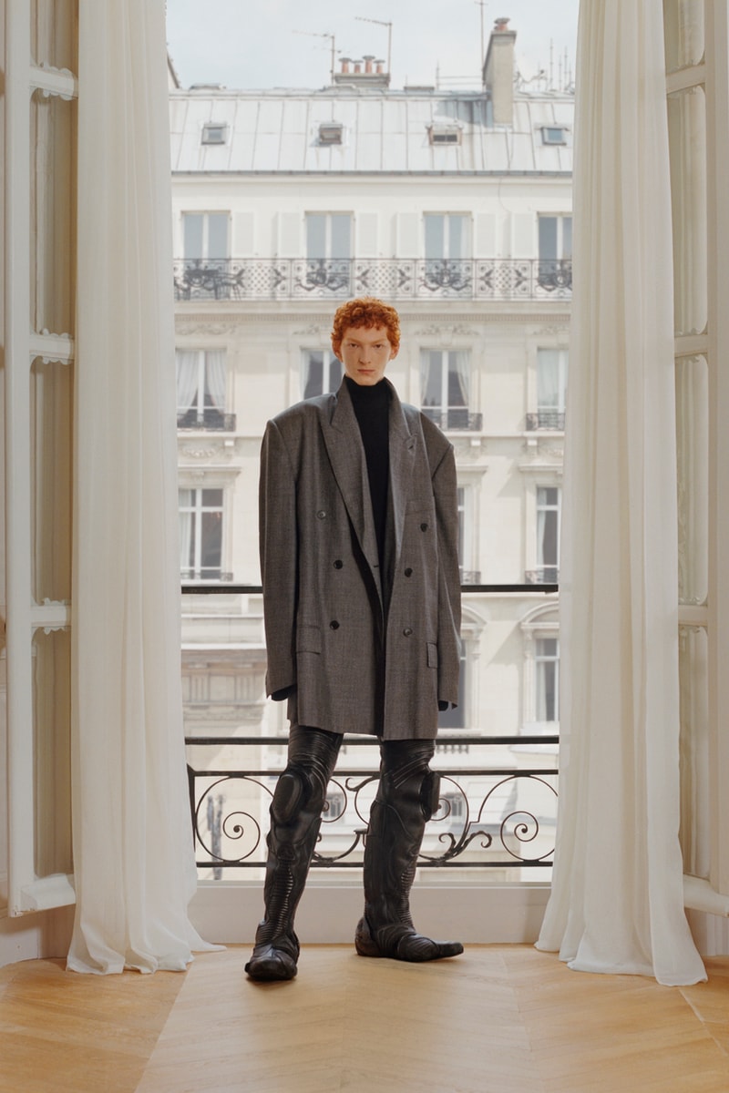 Balenciaga 正式發佈 2024 春季系列「Capital B」