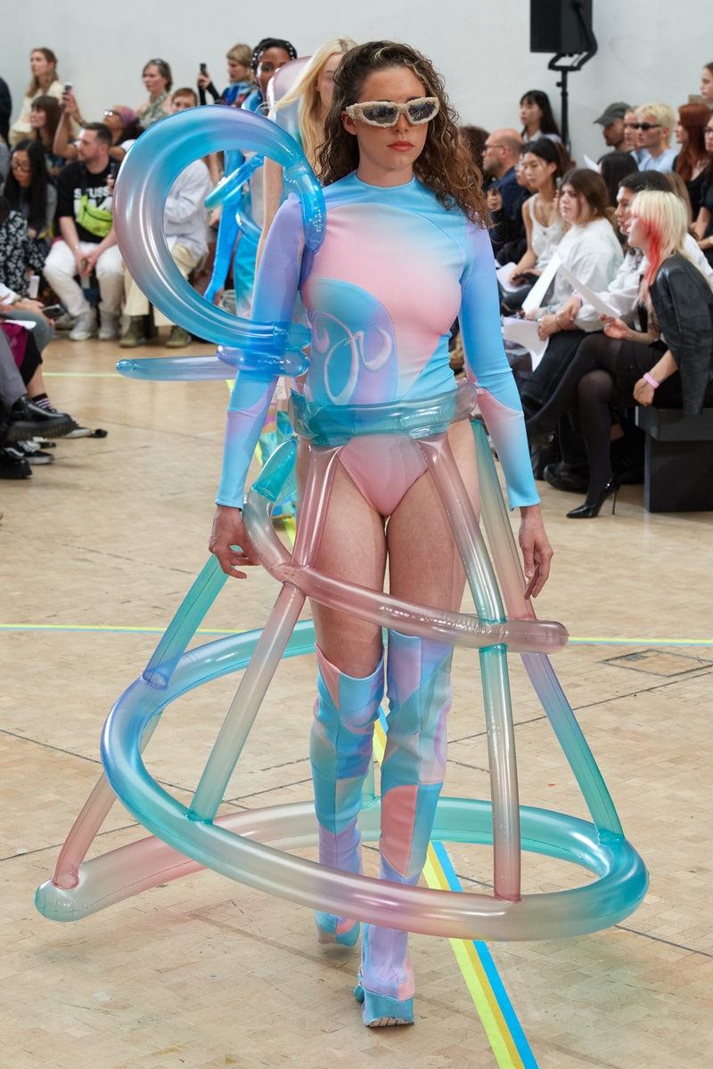 直擊 Central Saint Martins BA 2023 畢業時裝秀