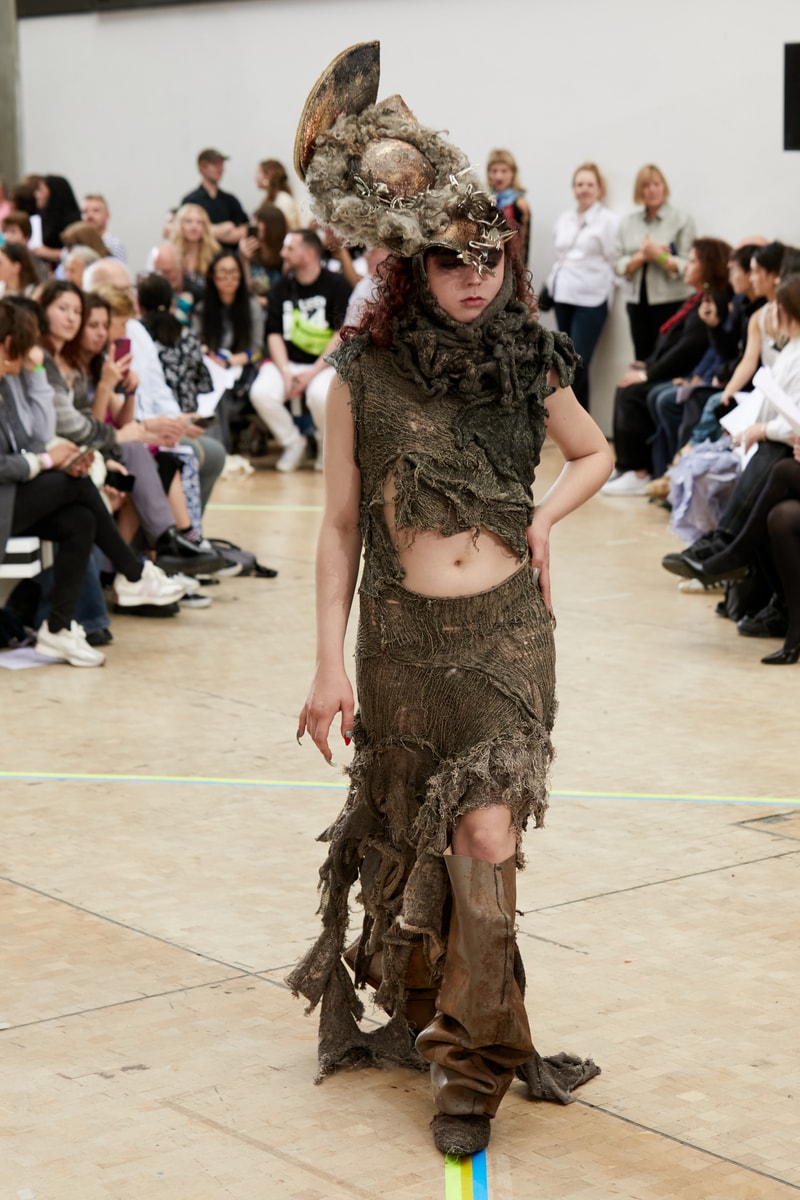 直擊 Central Saint Martins BA 2023 畢業時裝秀