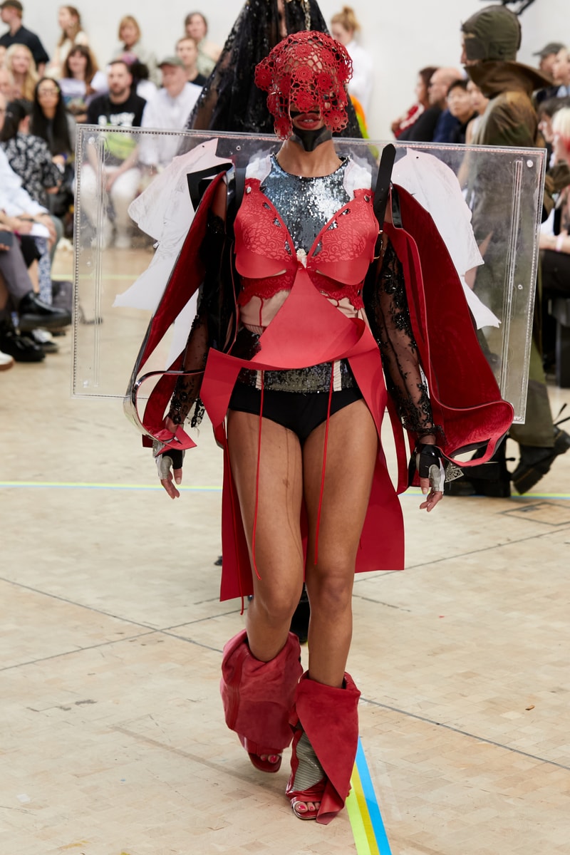 直擊 Central Saint Martins BA 2023 畢業時裝秀
