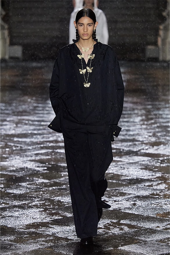 Dior 正式發表 2024 早春度假女裝系列大秀