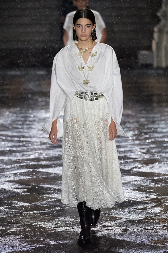 Dior 正式發表 2024 早春度假女裝系列大秀