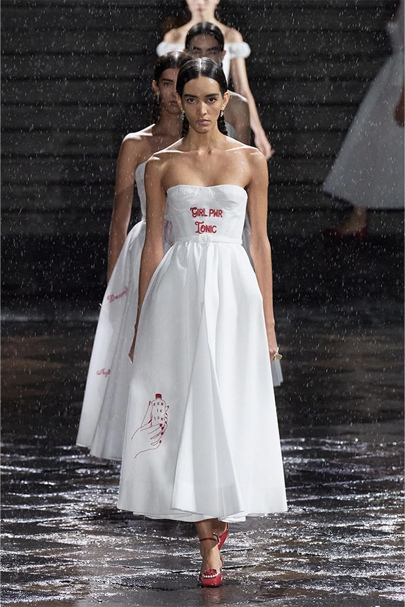 Dior 正式發表 2024 早春度假女裝系列大秀