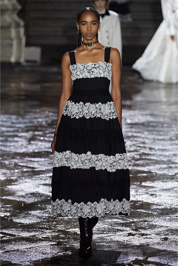 Dior 正式發表 2024 早春度假女裝系列大秀