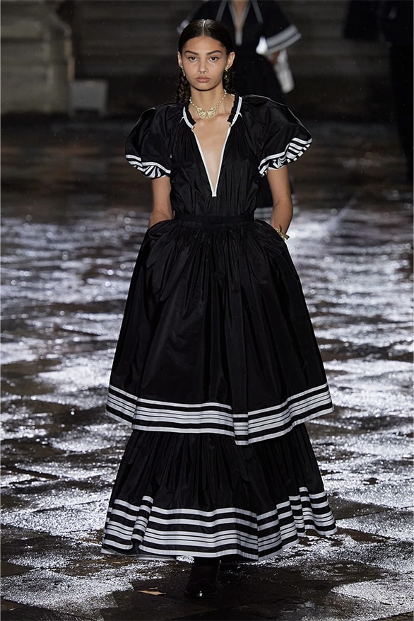 Dior 正式發表 2024 早春度假女裝系列大秀