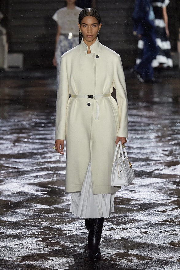 Dior 正式發表 2024 早春度假女裝系列大秀