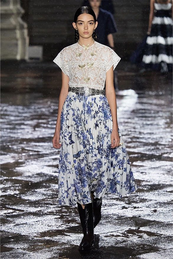 Dior 正式發表 2024 早春度假女裝系列大秀