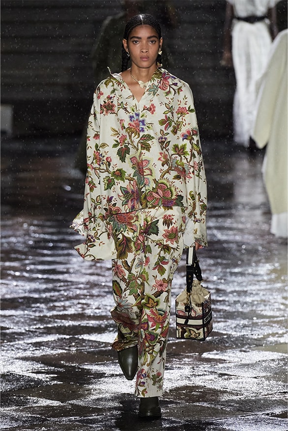 Dior 正式發表 2024 早春度假女裝系列大秀