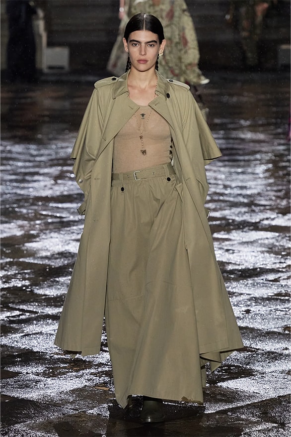 Dior 正式發表 2024 早春度假女裝系列大秀