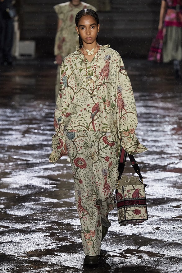 Dior 正式發表 2024 早春度假女裝系列大秀