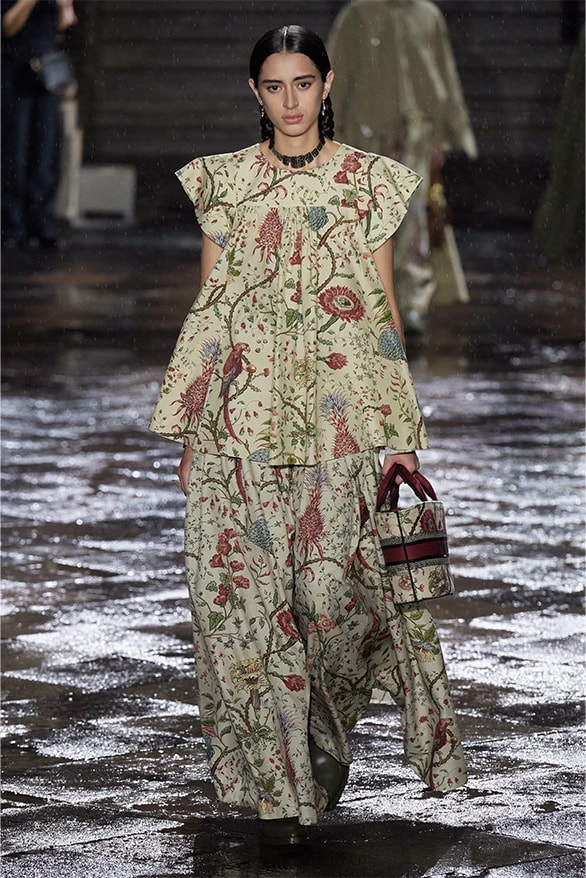 Dior 正式發表 2024 早春度假女裝系列大秀