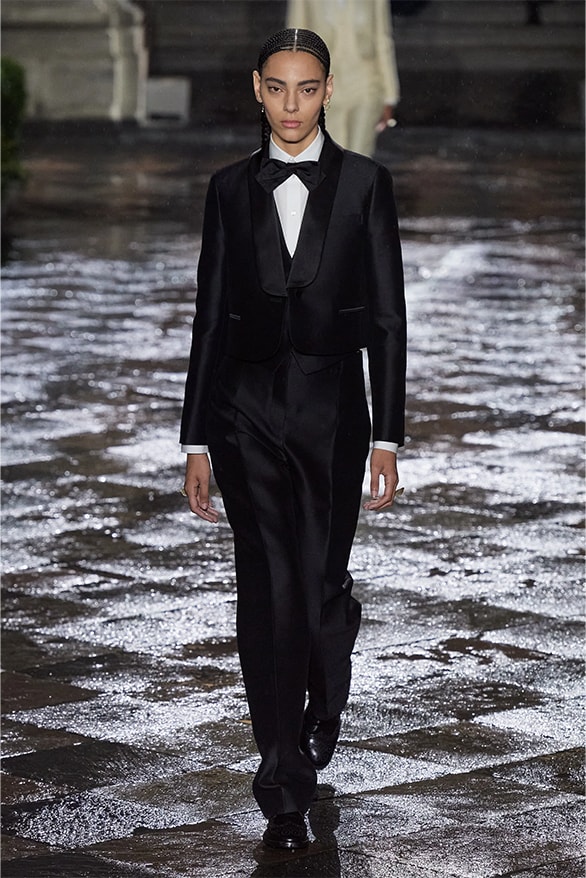 Dior 正式發表 2024 早春度假女裝系列大秀