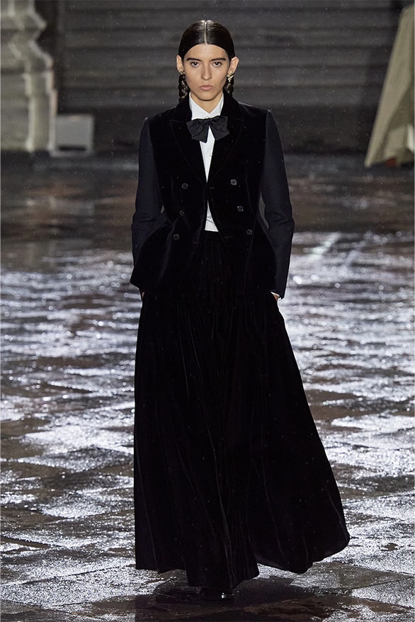 Dior 正式發表 2024 早春度假女裝系列大秀