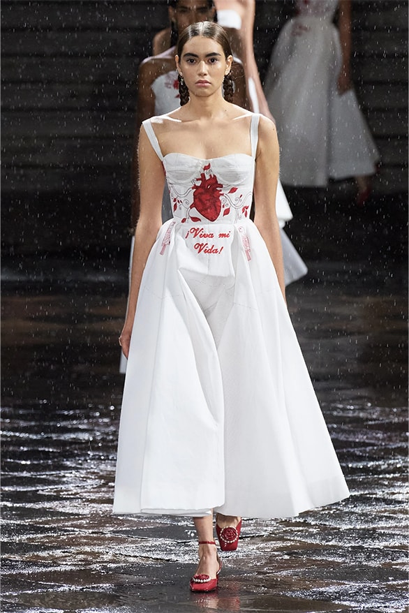 Dior 正式發表 2024 早春度假女裝系列大秀