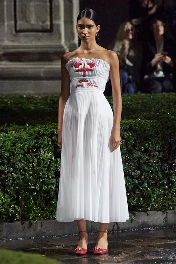 Dior 正式發表 2024 早春度假女裝系列大秀
