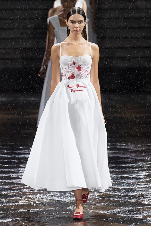 Dior 正式發表 2024 早春度假女裝系列大秀